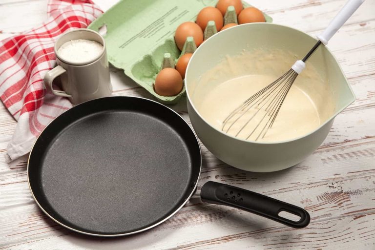 bigstock-Preparing-batter-for-pancakes-109981916-min-min-768x512.jpeg